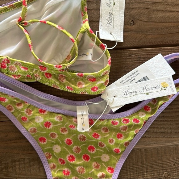 ‘In A World Of My Own’ Set - Picture 3 of 6